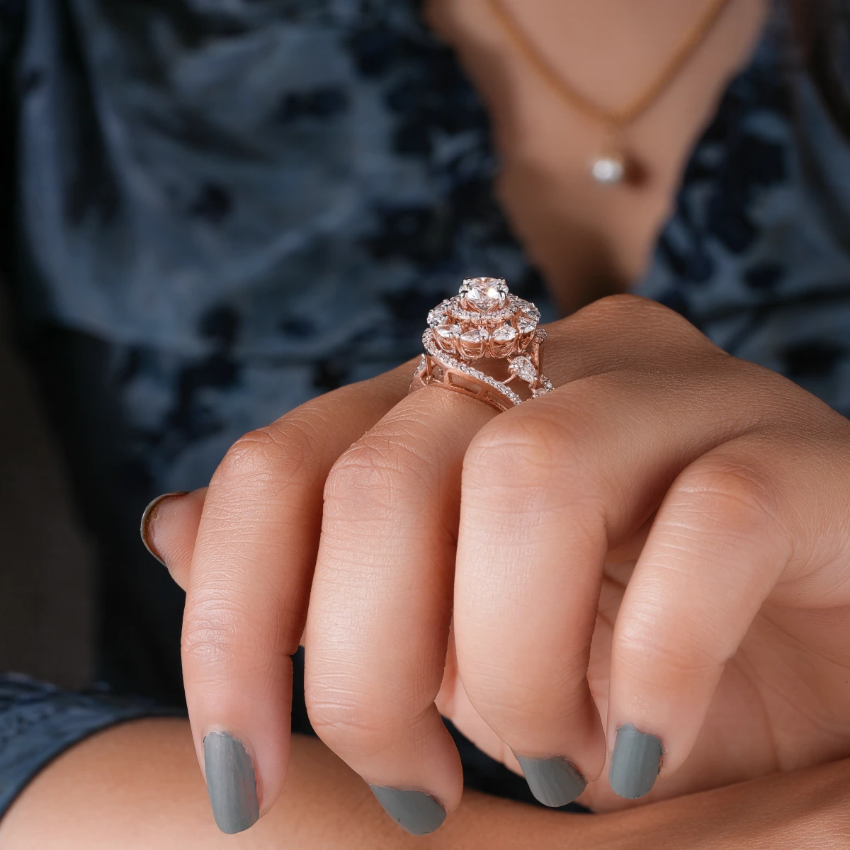 Round By pass Art deco style Ring
